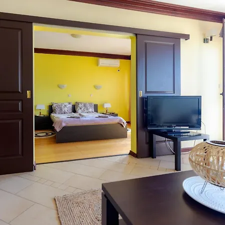 Guest house Slavyanka 3*